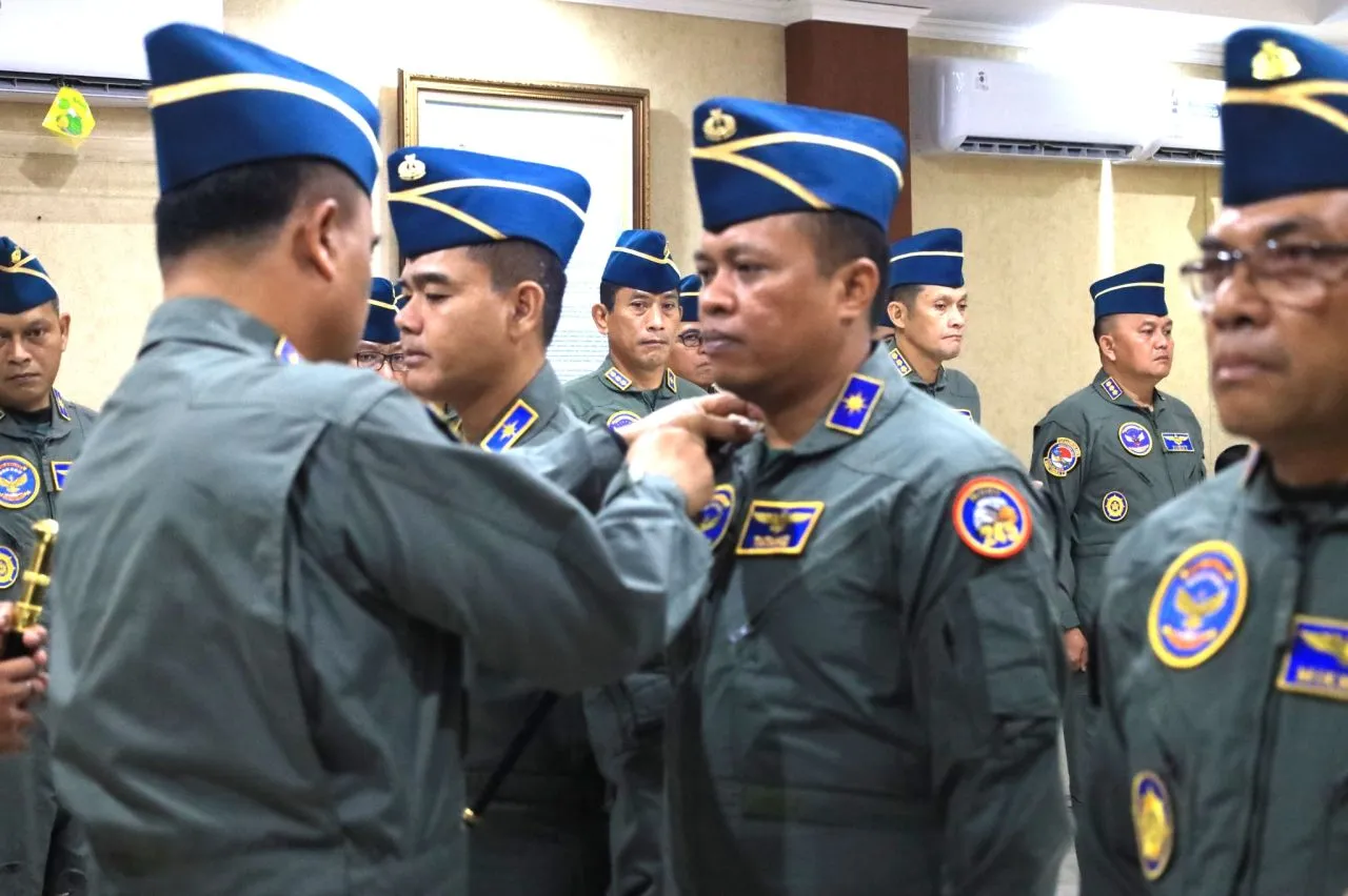 Jabatan Dirlambangja dan Dua Komandan Lanudal Jajaran Puspenerbal Diserahterimakan