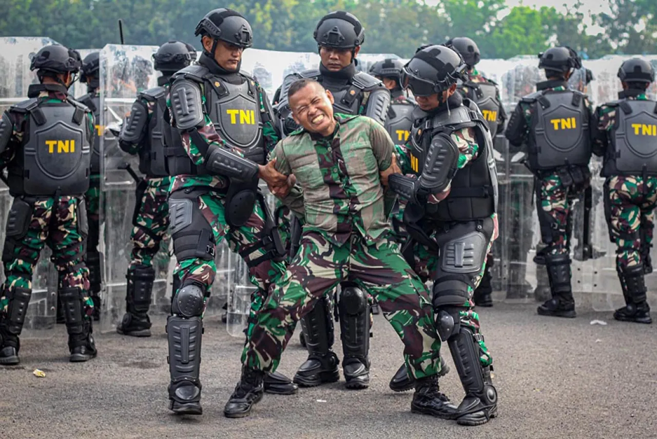 Siap Antisipasi Bangsitnas, Prajurit Yonif 3 Marinir Siagakan Penanggulangan Huru Hara