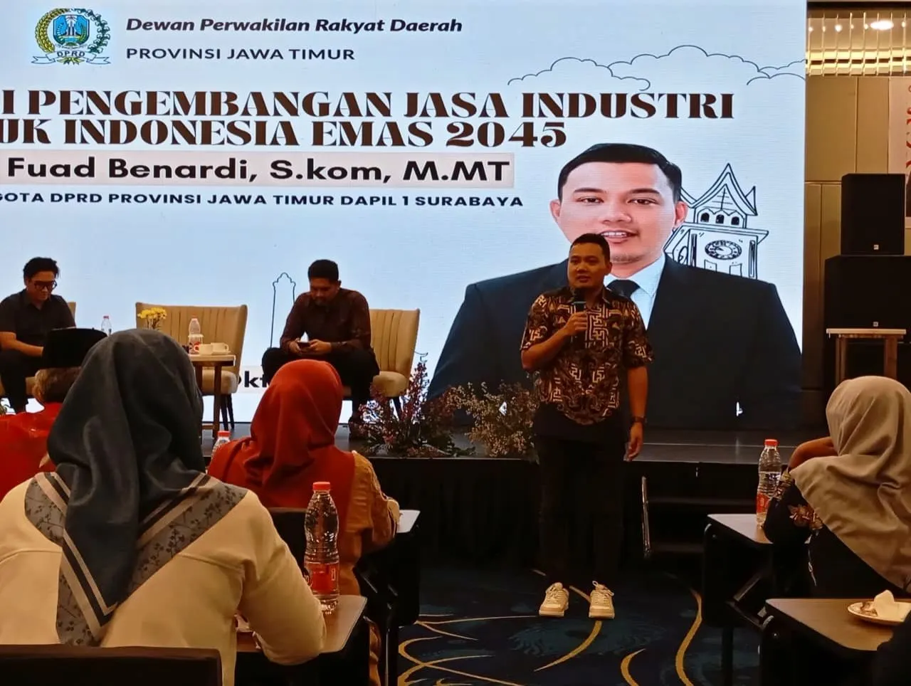 Menjawab Tantangan Zaman dengan Menjadi Pemuda Solutif