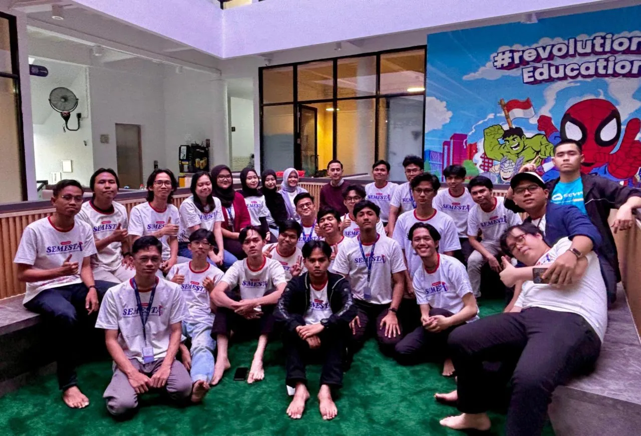 Enam Siswa Bertalenta Raih Beasiswa Semesta 2025, Kuliah Gratis di ITS & BINUS