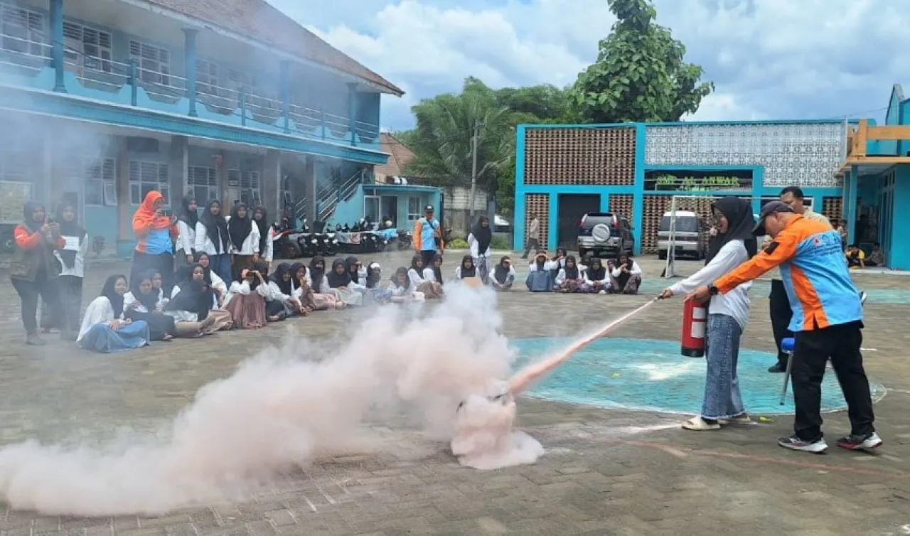 BPBD Jatim Ajarkan Kesiapsiagaan Bencana di Tiga Pesantren di Kabupaten Malang