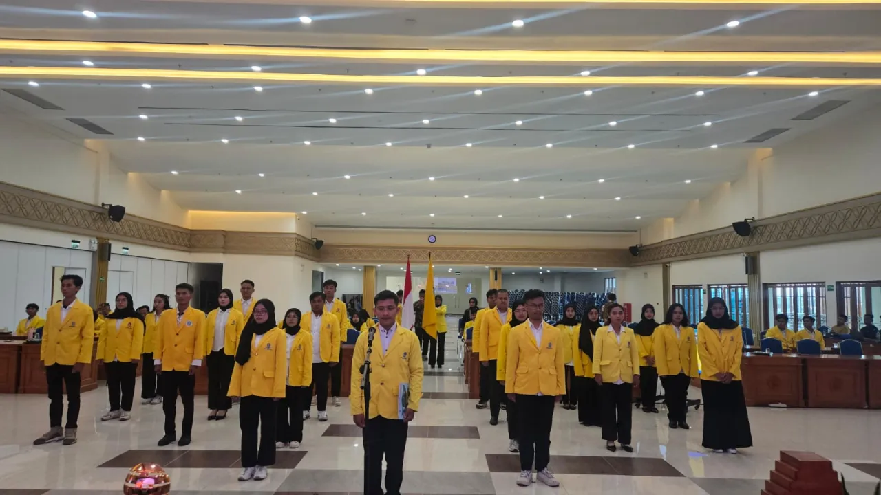 UT Surabaya Kukuhkan Pengurus ORMAWA Periode 2025–2027. Dorong Semangat Kepemimpinan dan Inovasi