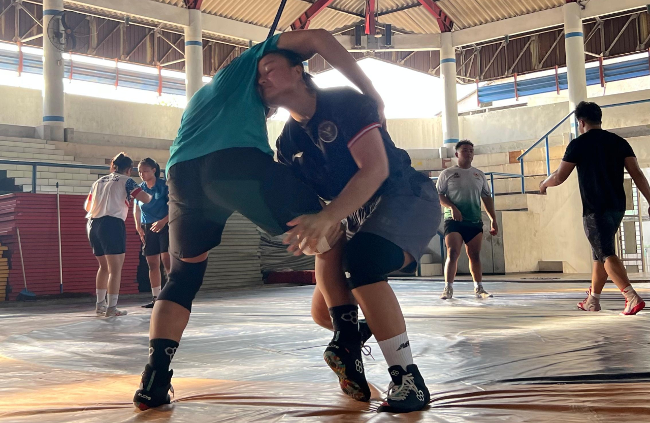 Medali Emas yang Lahir dari Keringat: Inspirasi Pegulat Jawa Timur