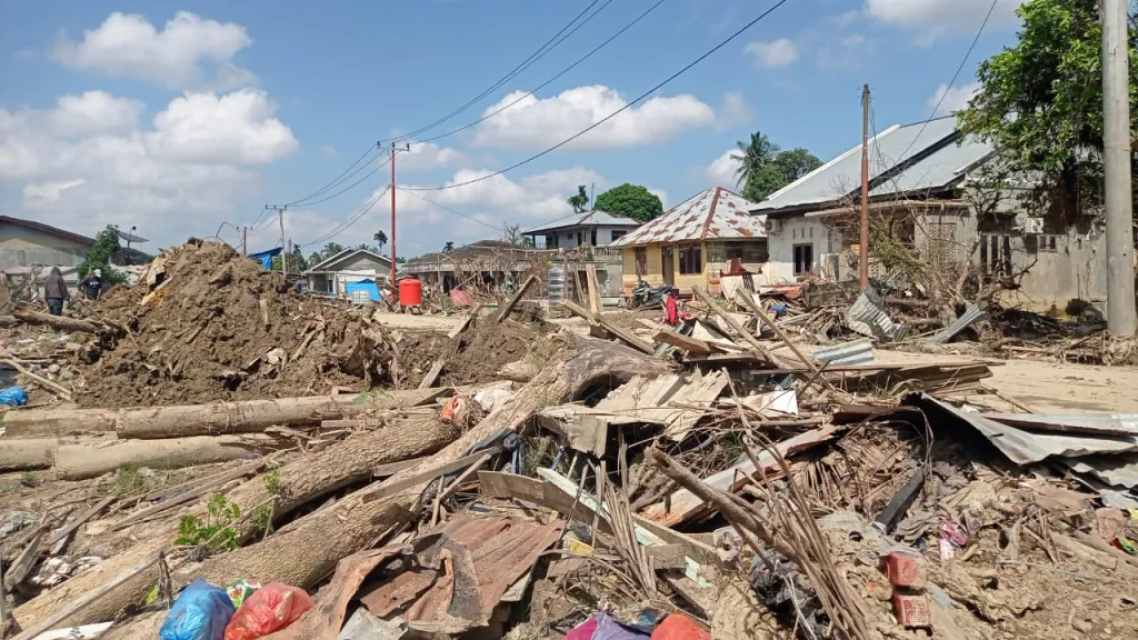 WALHI: Pemulihan Sumatra Tidak Boleh Berhenti di Pencabutan 28 Perizinan Berusaha