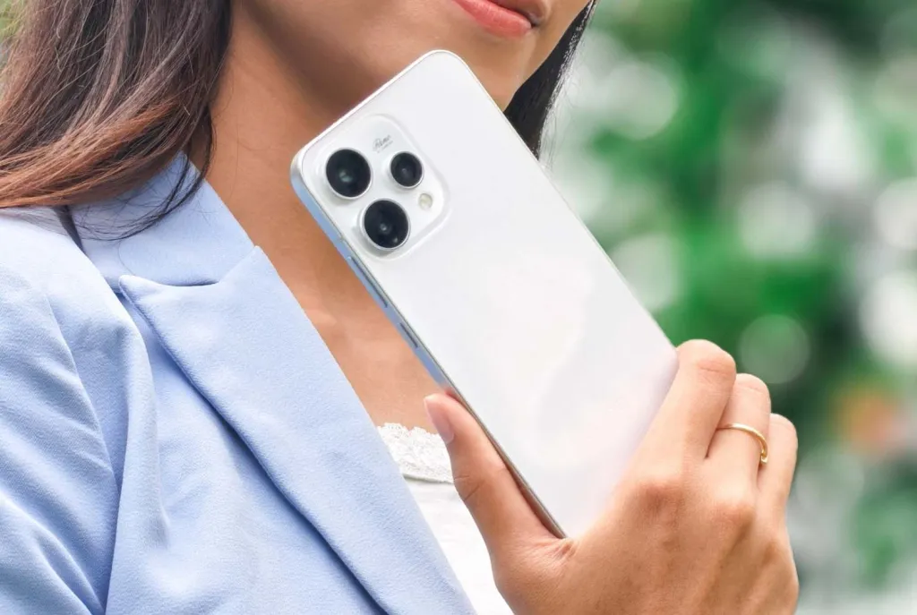 OPPO Reno15, Rahasia Selfie Sempurna Terungkap!