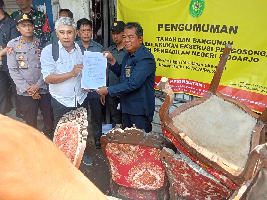 PN Sidoarjo Eksekusi Rumah di Jalan Kolonel Sugiono Sidoarjo 