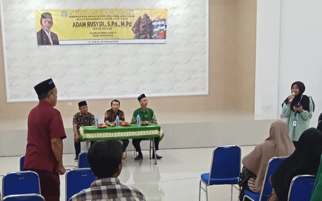 Ketua Komisi C DPRD Jatim Adam Rusydi Simak dan Beri Solusi Persoalan Warga Sidoarjo 