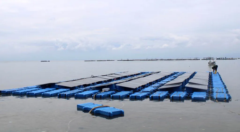 PLTS Apung Solar2Wave ITS Siap Pasok Listrik Bersih di Gili Ketapang