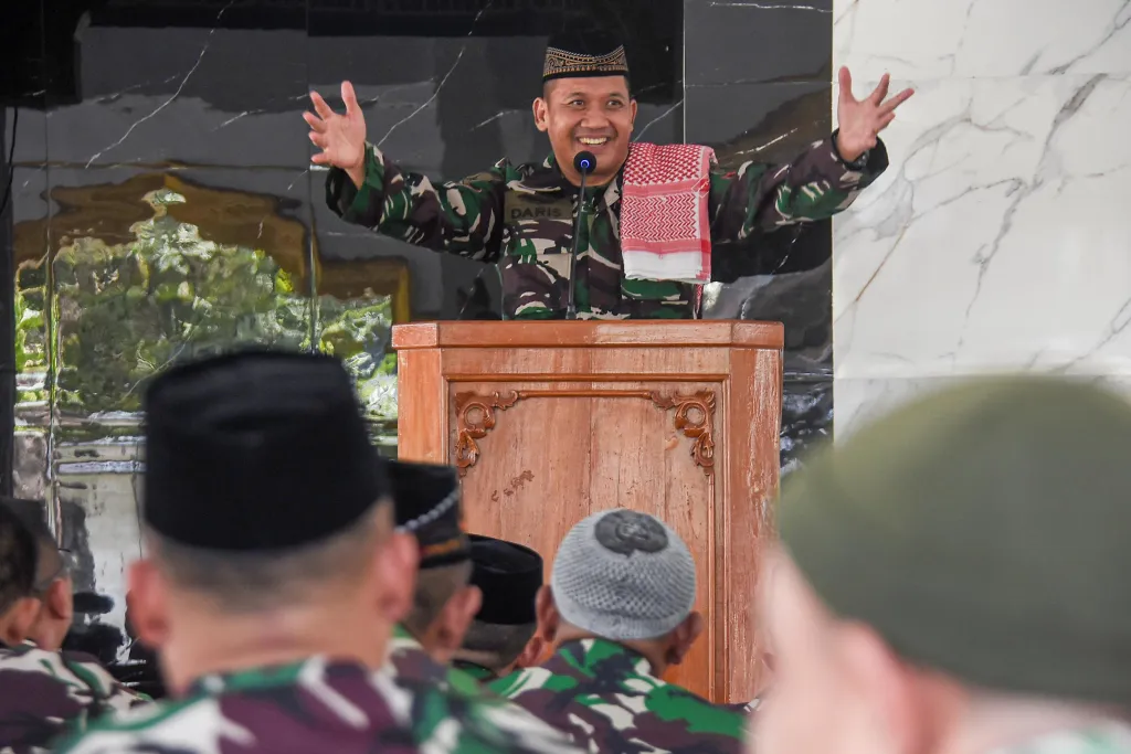 Tingkatkan Keimanan Prajurit, Brigif 2 Marinir Peringati Nuzulul Quran 1447 Hijriyah