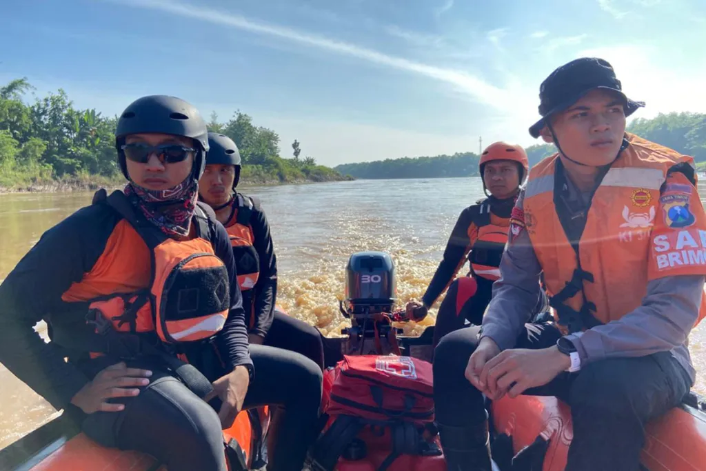 Warga Bojonegoro Hilang Saat Mencari Ikan di Bengawan Solo