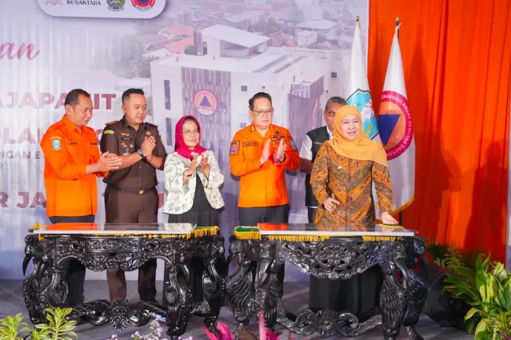 Gubernur Khofifah Resmikan Gedung Gerha Majapahit dan GOR BPBD Jatim