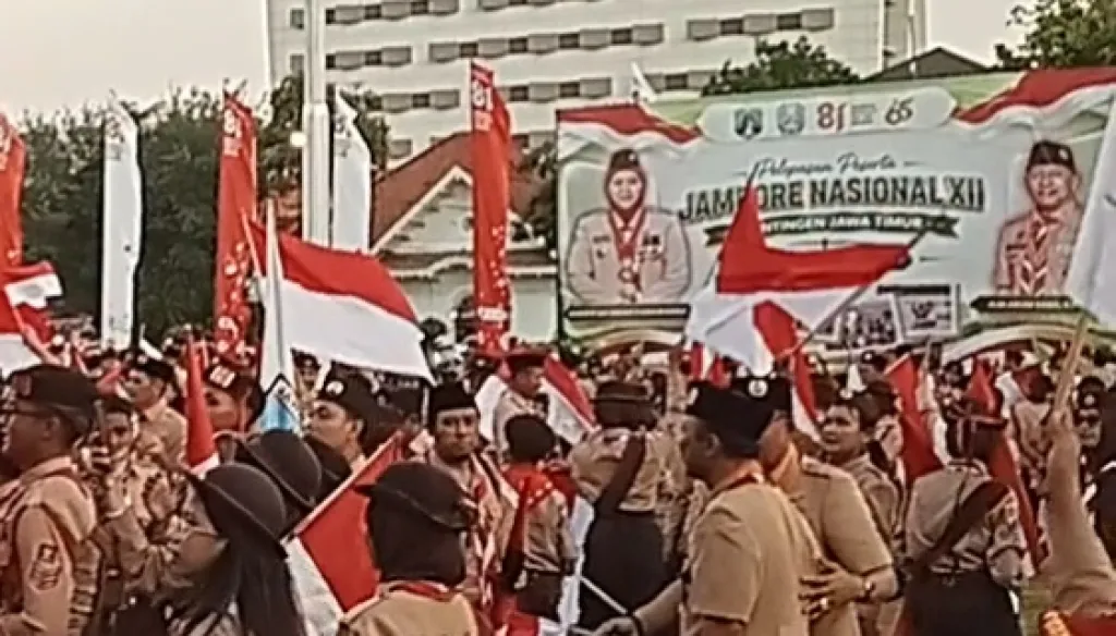 Gubernur Khofifah Lepas 1.537 Pramuka Jatim ke Jambore Nasional XII di Cibubur