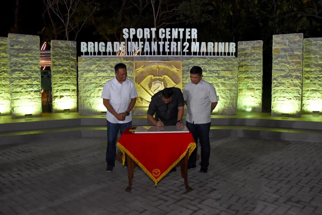 Pangkormar Resmikan Sport Center Brigif 2 Marinir, Perkuat Pembinaan Prajurit dan Buka Akses Olahraga untuk Masyarakat