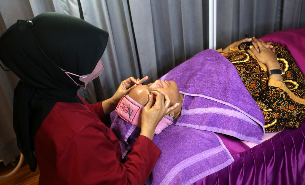 NEVE Beauty Care Ubah Cara Warga Rawat Kulit di Sidoarjo