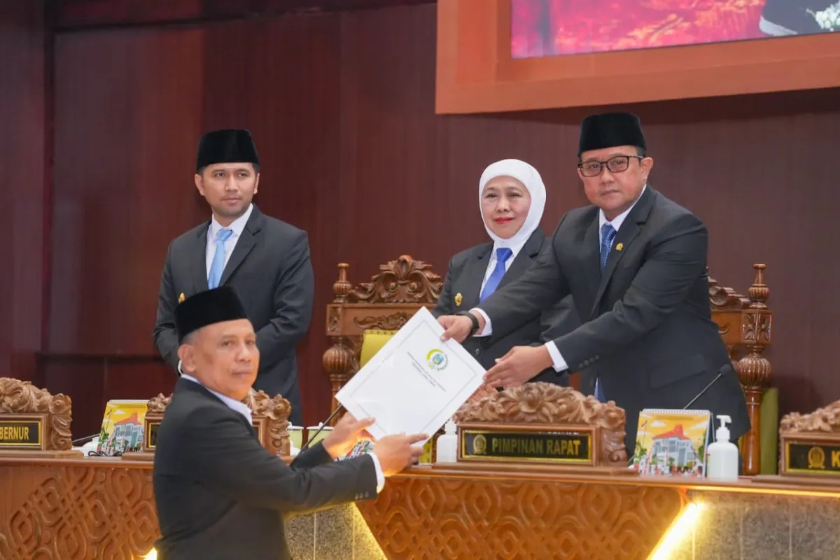 Pemprov dan DPRD Jatim Sepakati Tambahan Modal Rp100 Miliar untuk Jamkrida