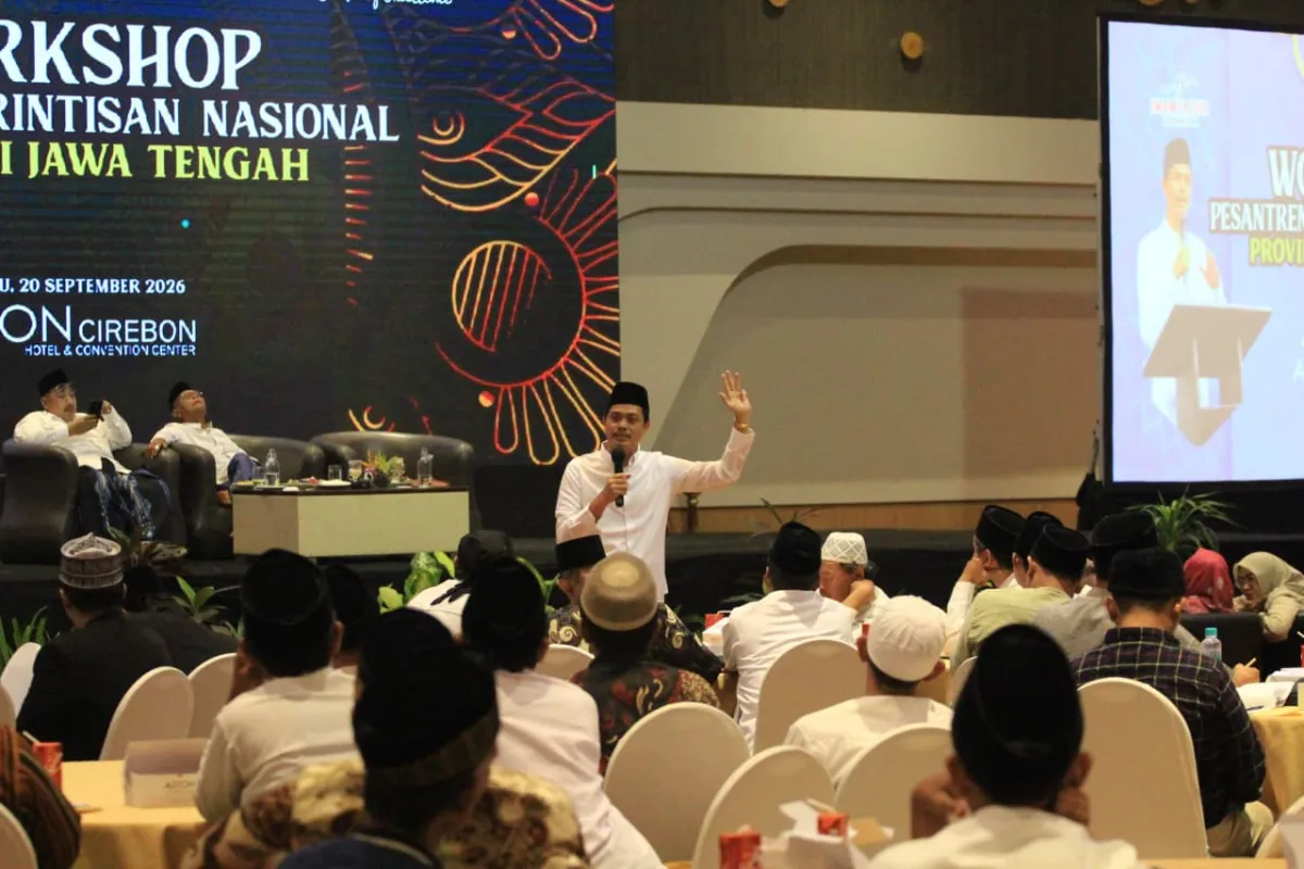 Resep Kiai Imjaz Transformasi Manajemen Pesantren di Era Modern