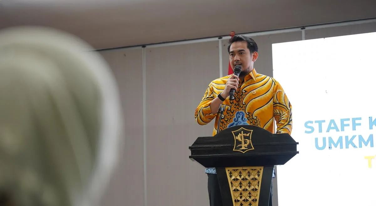 Akselerasi Digitalisasi, Ratusan UMKM Surabaya Diajari Manfaatkan AI dari Ponsel